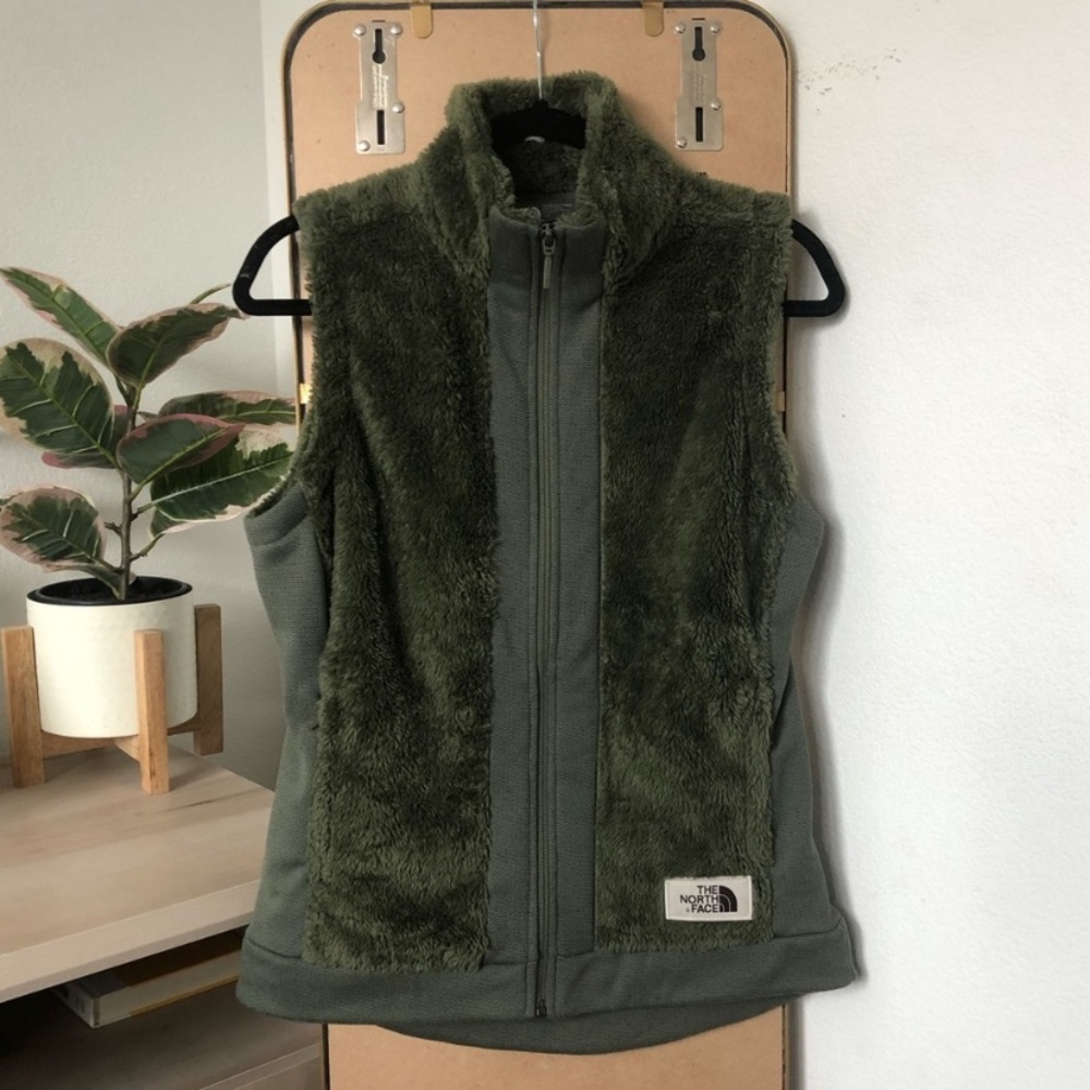 THE NORTH FACE Fuzzy Vest